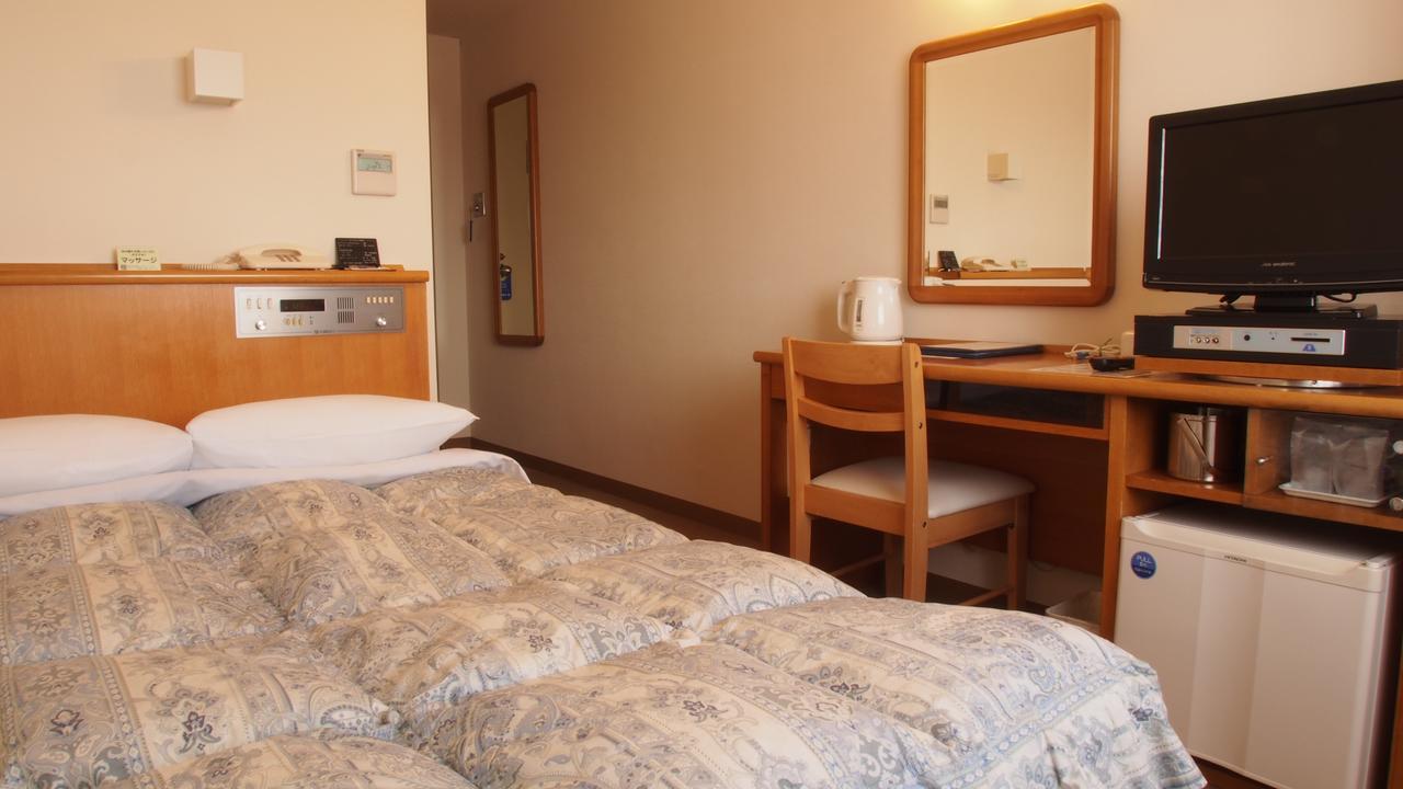 Persimmon Hotel Saitama Exterior photo
